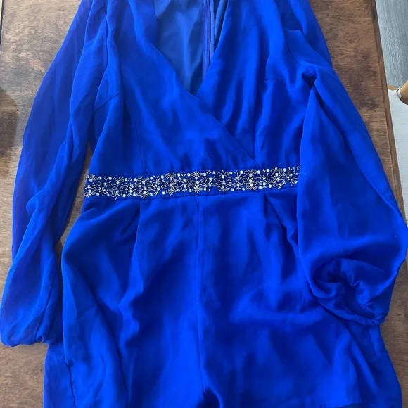 Romper - Picture 1 of 4